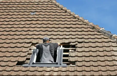 Pose de velux - Landouzy-la-Ville